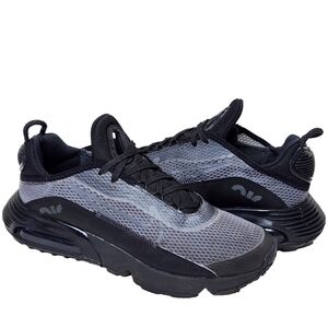 NIKE Air Max 2090 GS Sz 7Y Big Kids Black Wolf Grey CJ4066-001